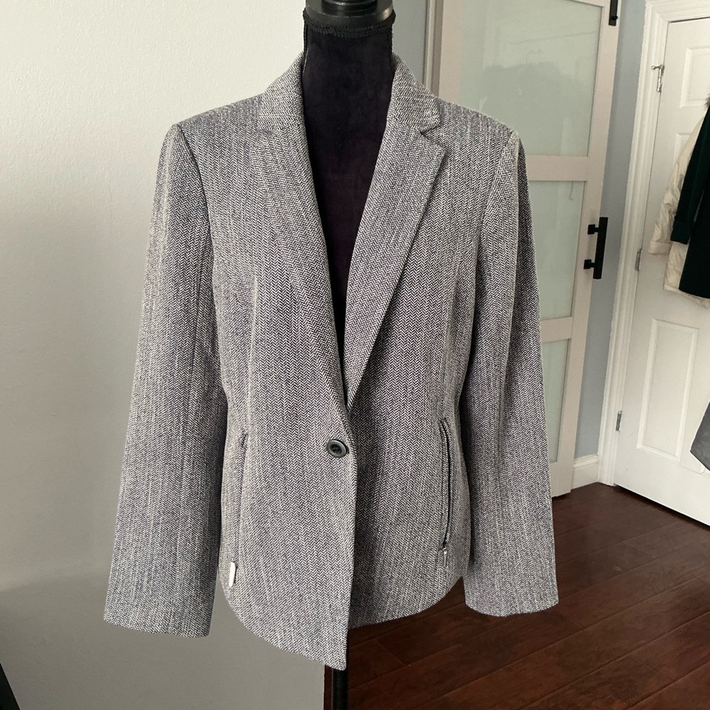 ELEGANT THE LIMITED brand blazer 🌷EUC🌷